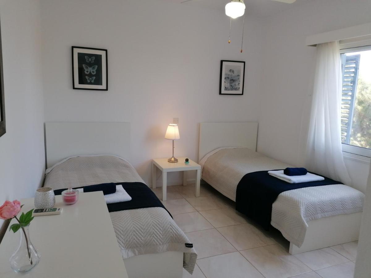 Paradise Gardens II Anastasia Apartment Paphos Buitenkant foto